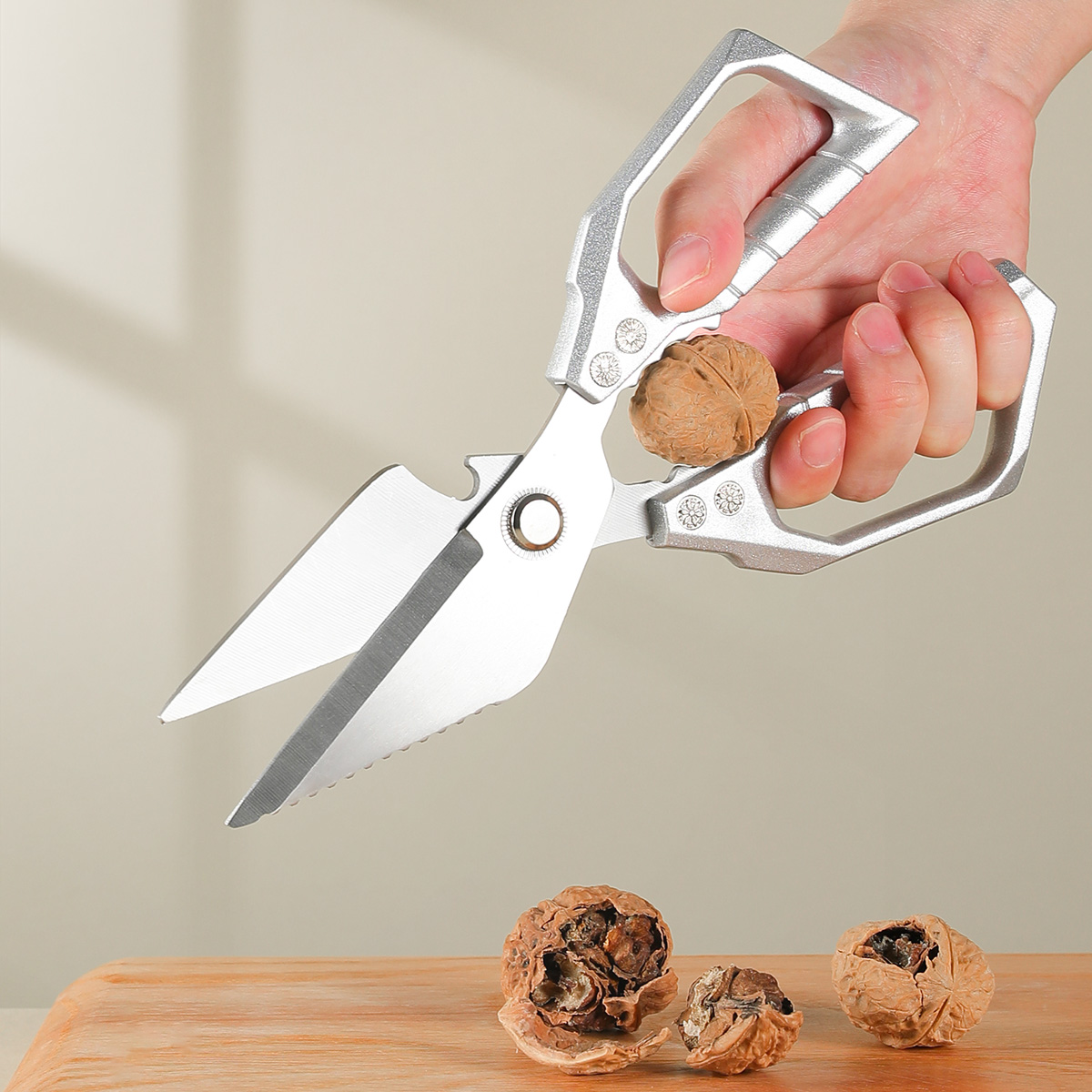 Ciseaux de cuisine robustes en - Outdoor Hunting Kitchen avis et prix